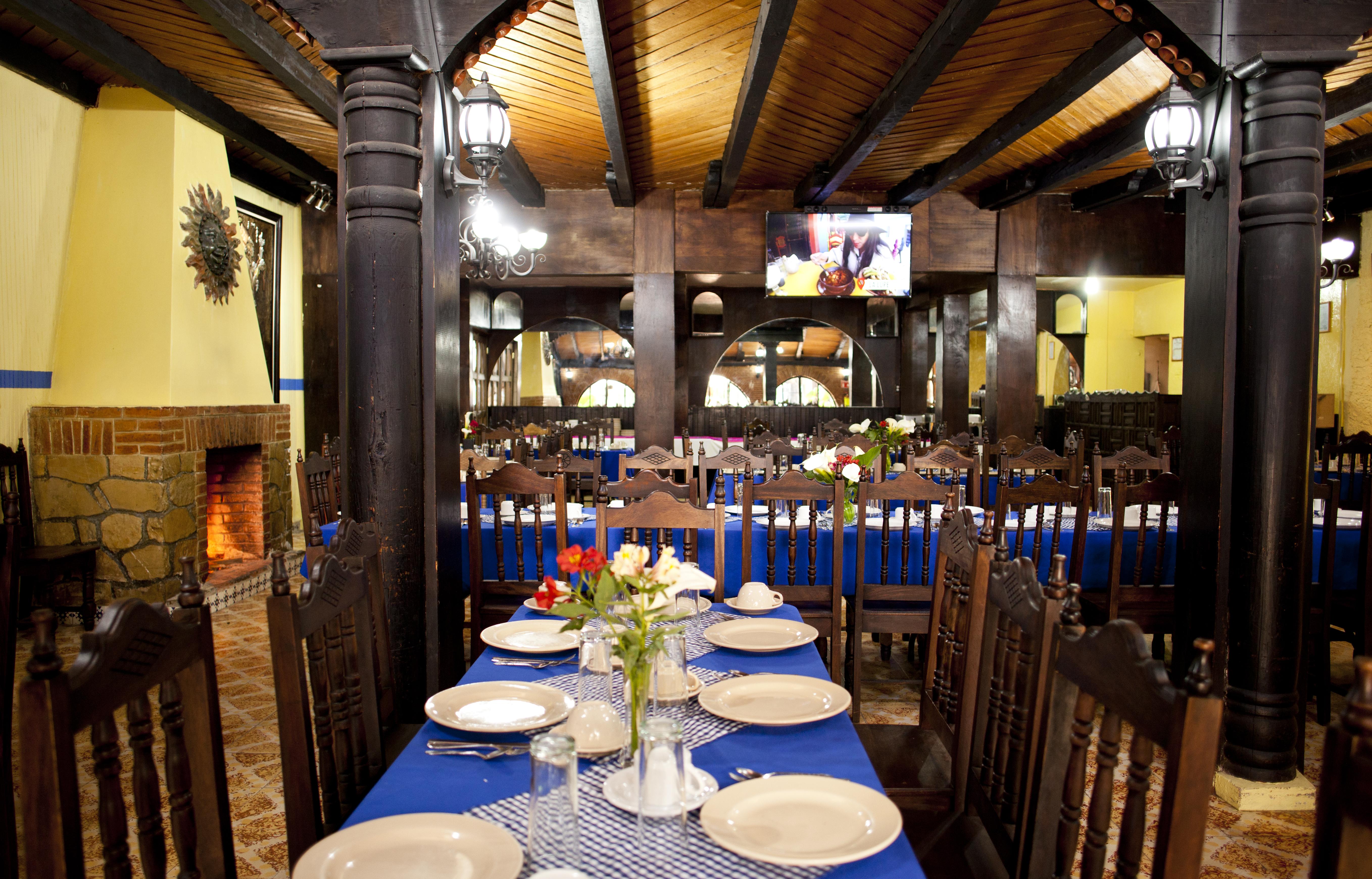 Hotel Palacio De Moctezuma San Cristóbal de Las Casas Buitenkant foto