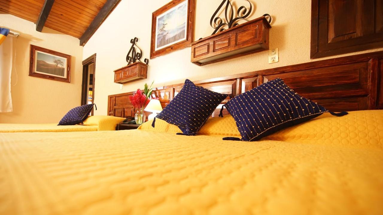 Hotel Palacio De Moctezuma San Cristóbal de Las Casas Buitenkant foto