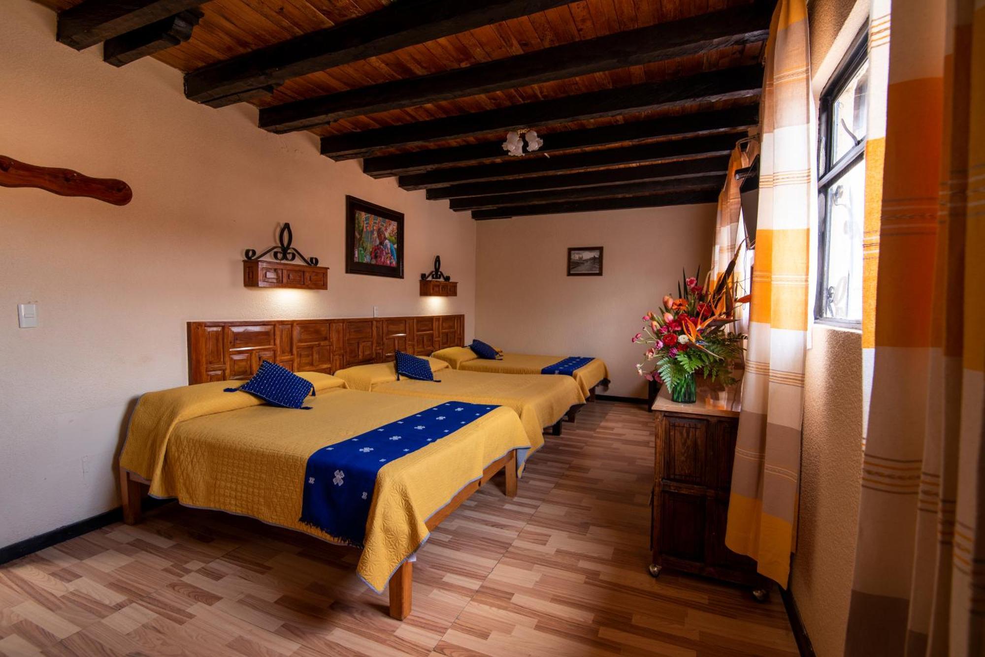 Hotel Palacio De Moctezuma San Cristóbal de Las Casas Buitenkant foto