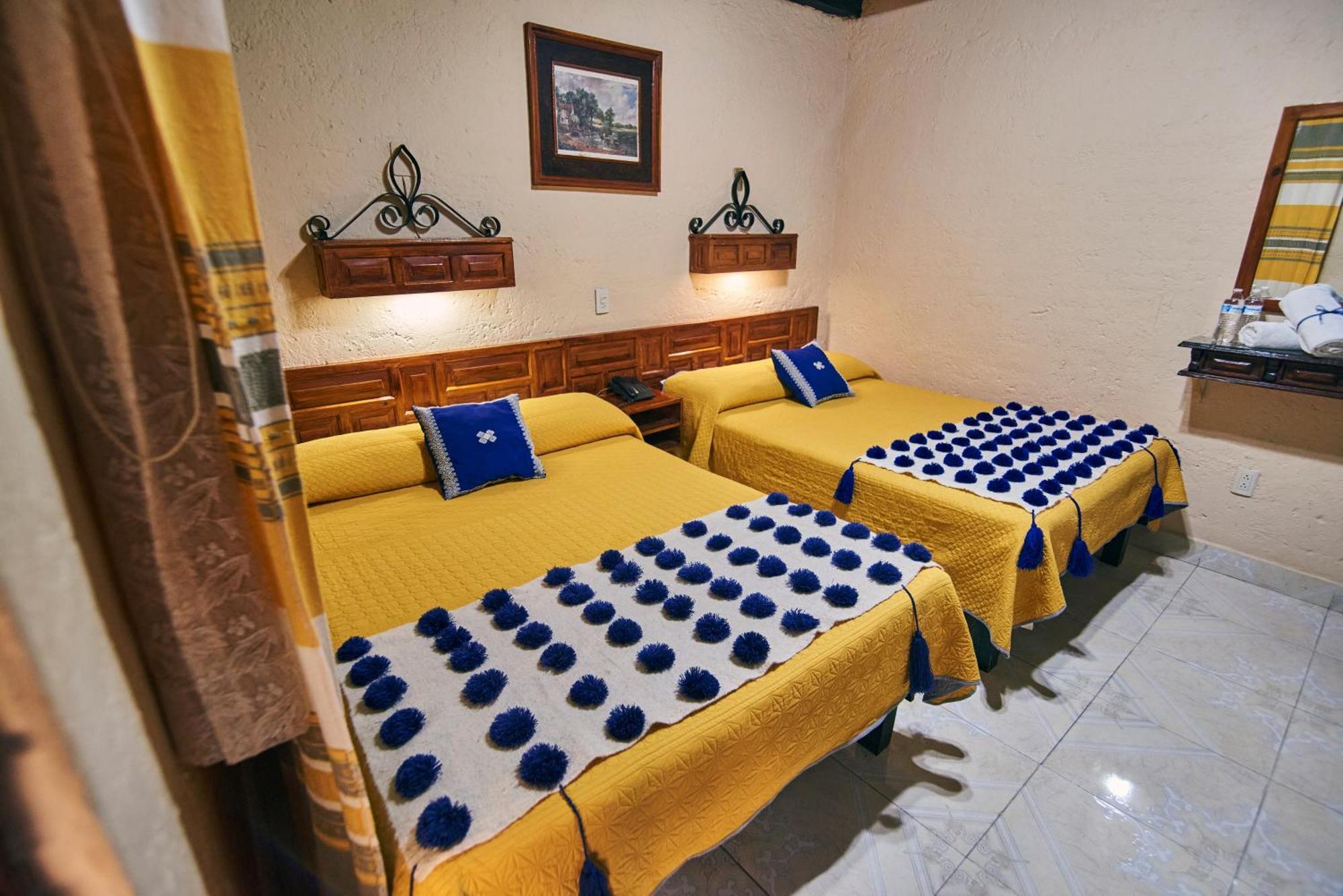 Hotel Palacio De Moctezuma San Cristóbal de Las Casas Buitenkant foto