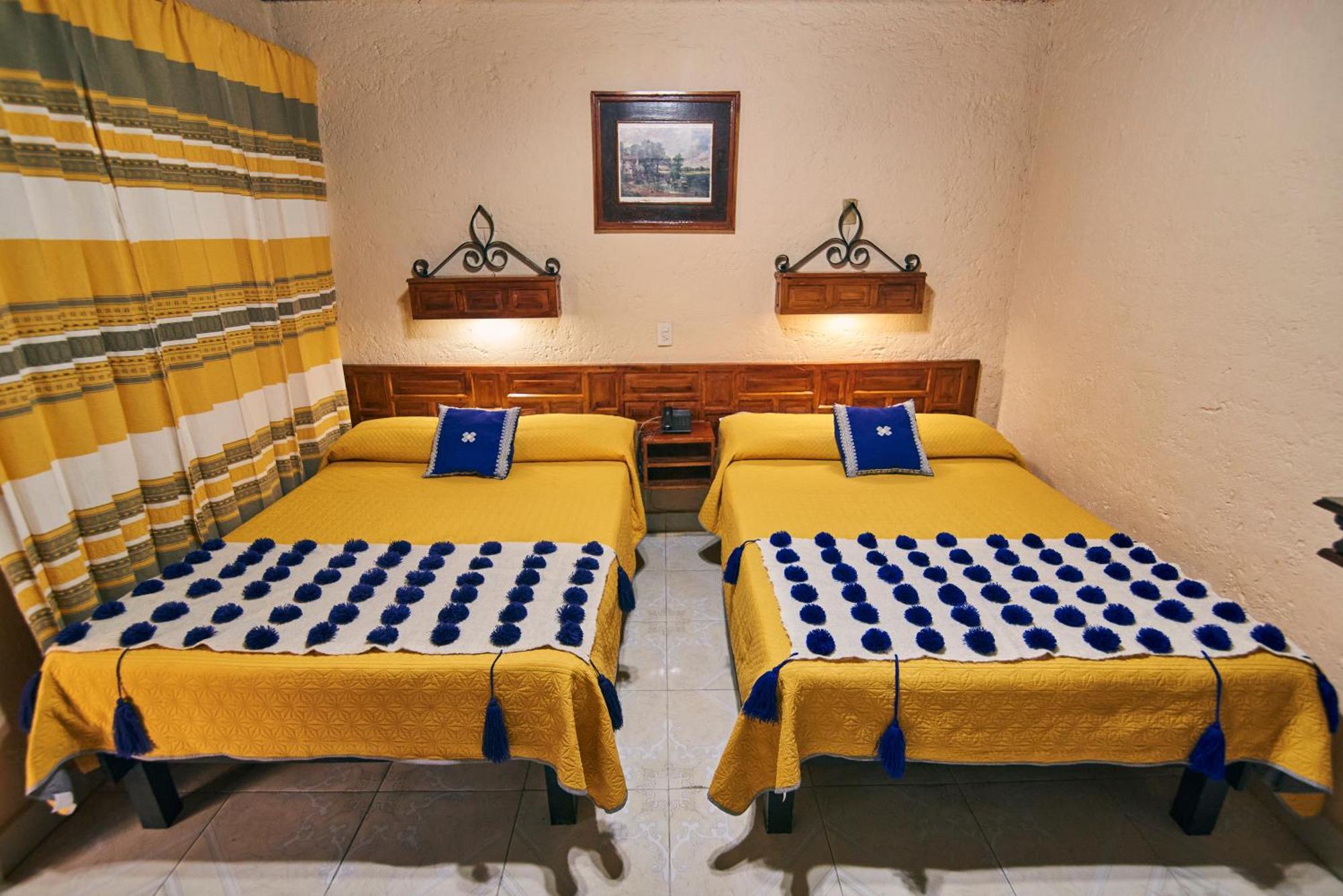 Hotel Palacio De Moctezuma San Cristóbal de Las Casas Buitenkant foto